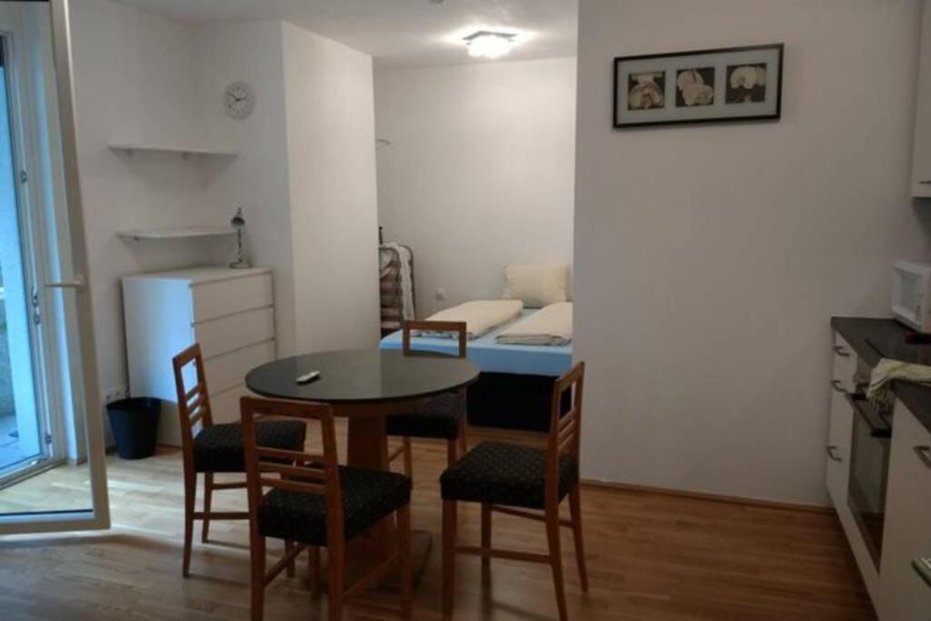 Apartament Mitte In Der Mitte Wiedeń Zewnętrze zdjęcie